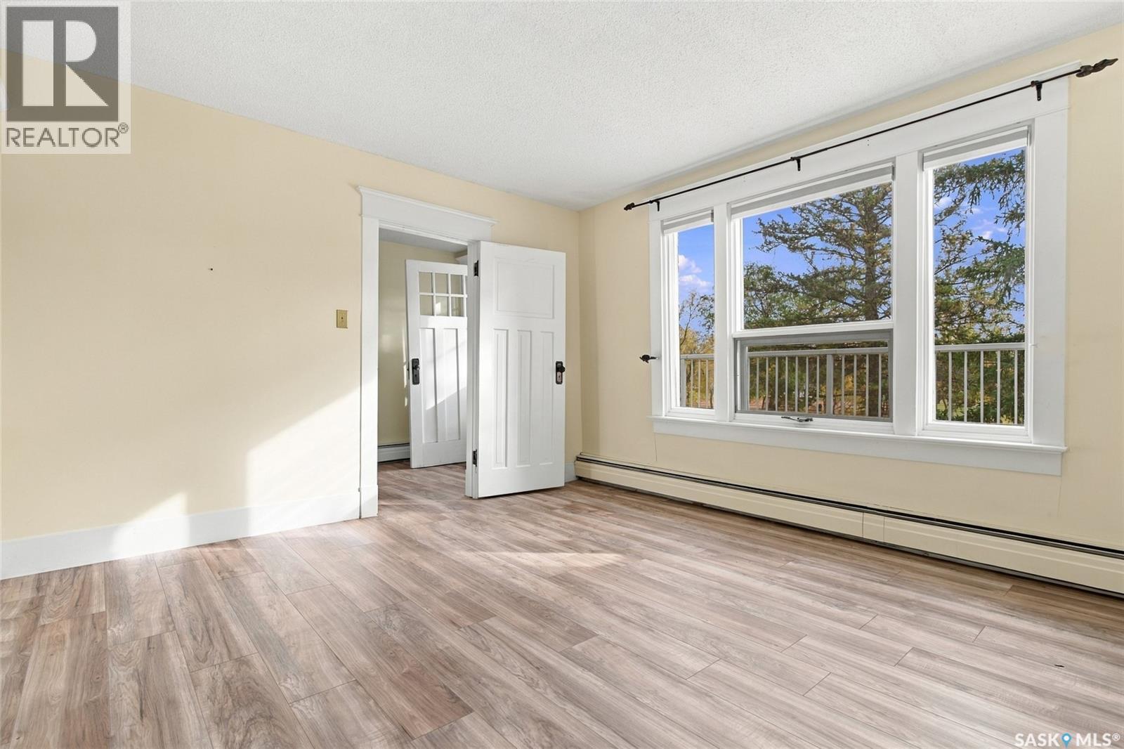 810 4th Avenue Property Photo 24