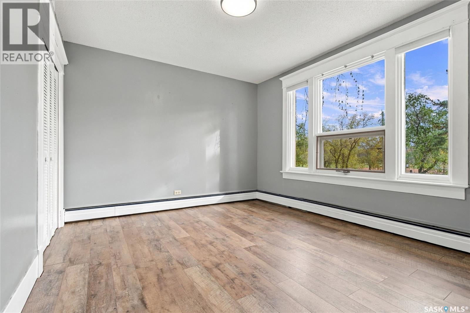 810 4th Avenue Property Photo 27