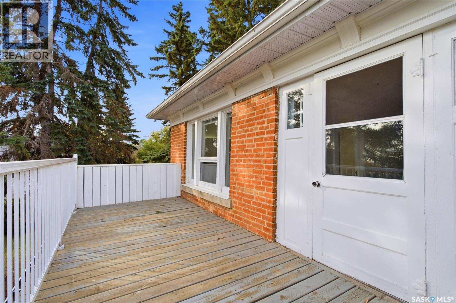 810 4th Avenue Property Photo 35