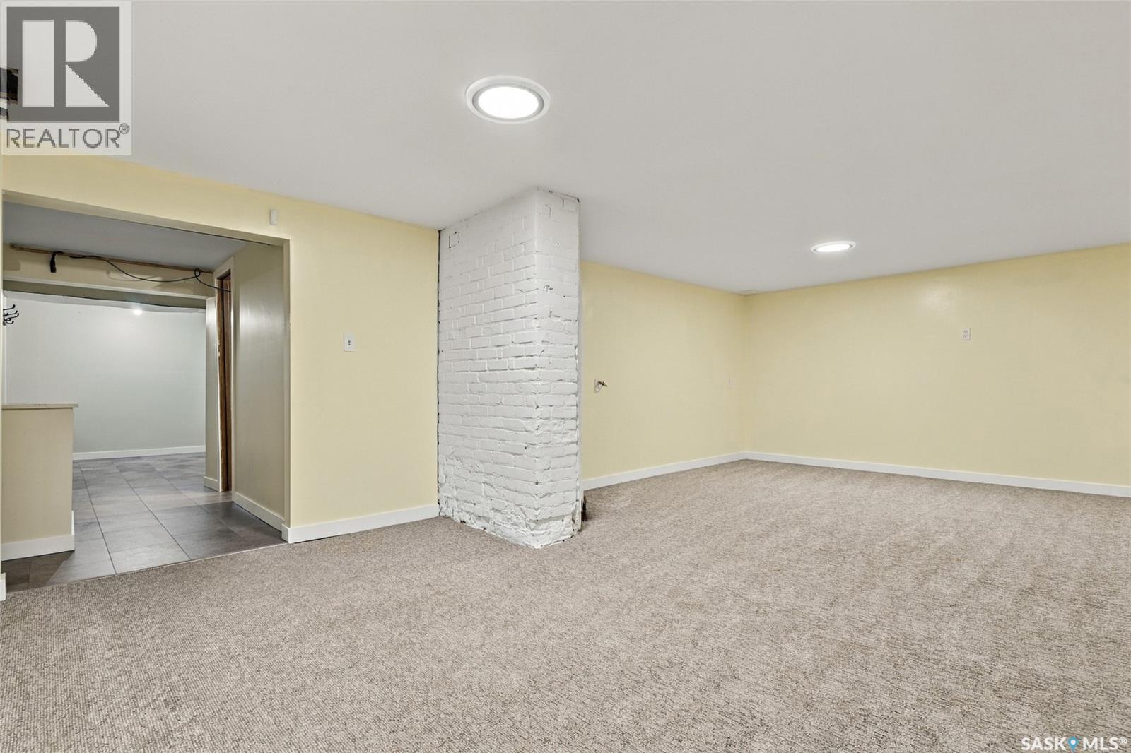 810 4th Avenue Property Photo 40