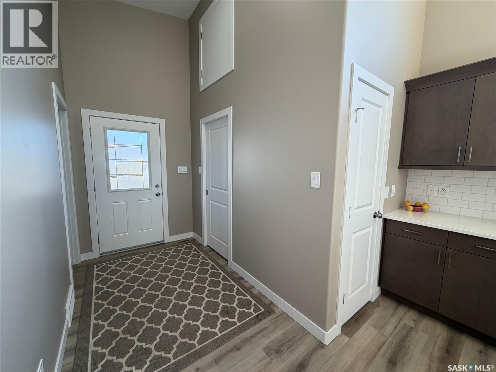 1119 Birchwood Avenue Property Photo 4