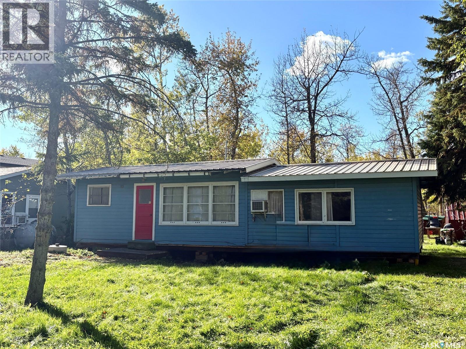 15 Wakisew Avenue Property Photo 1