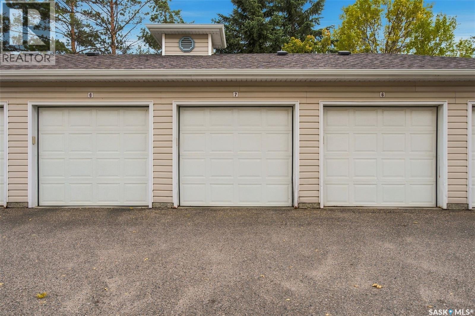 5440 Rochdale Boulevard Property Photo 25