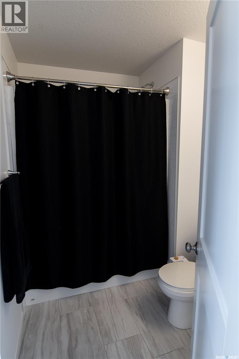 5148 Buckingham Drive E Property Photo 19