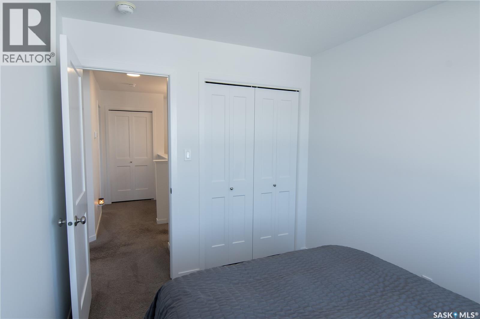 5148 Buckingham Drive E Property Photo 21