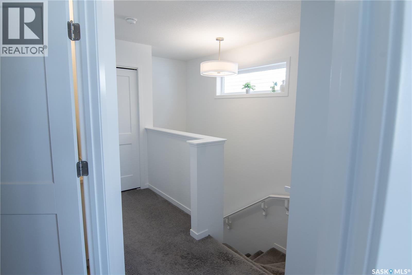 5148 Buckingham Drive E Property Photo 22