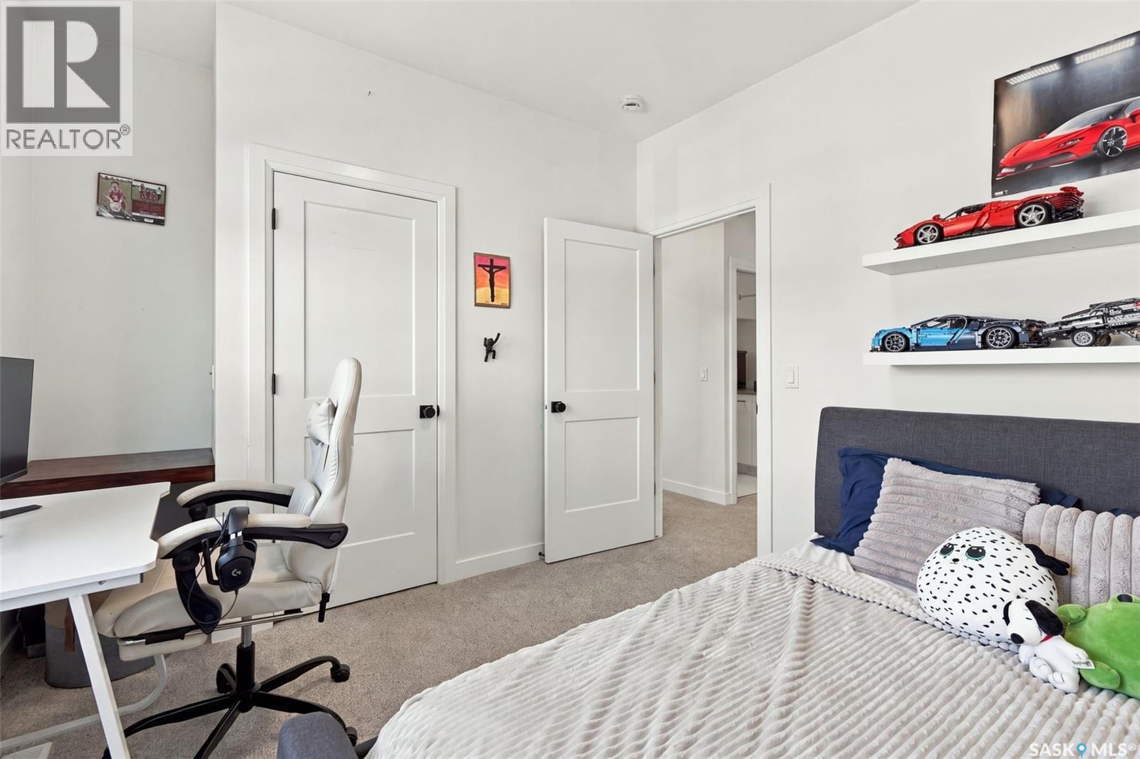 6221 Koep Avenue Property Photo 49