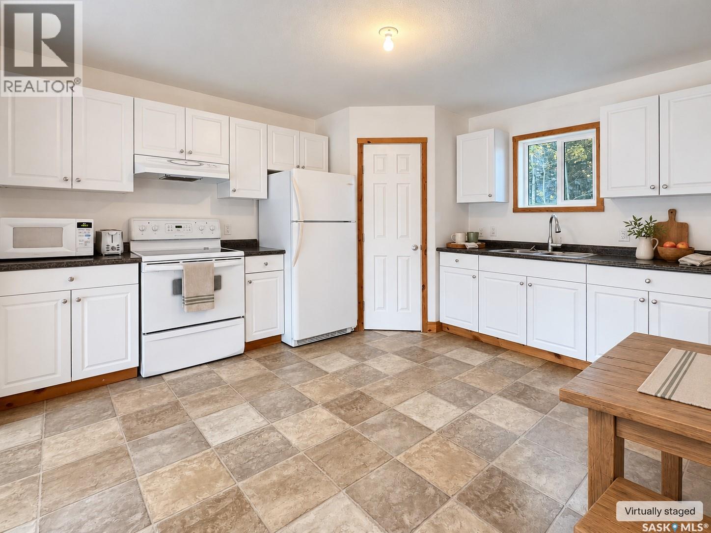1032 Aspen Cove Property Photo 8