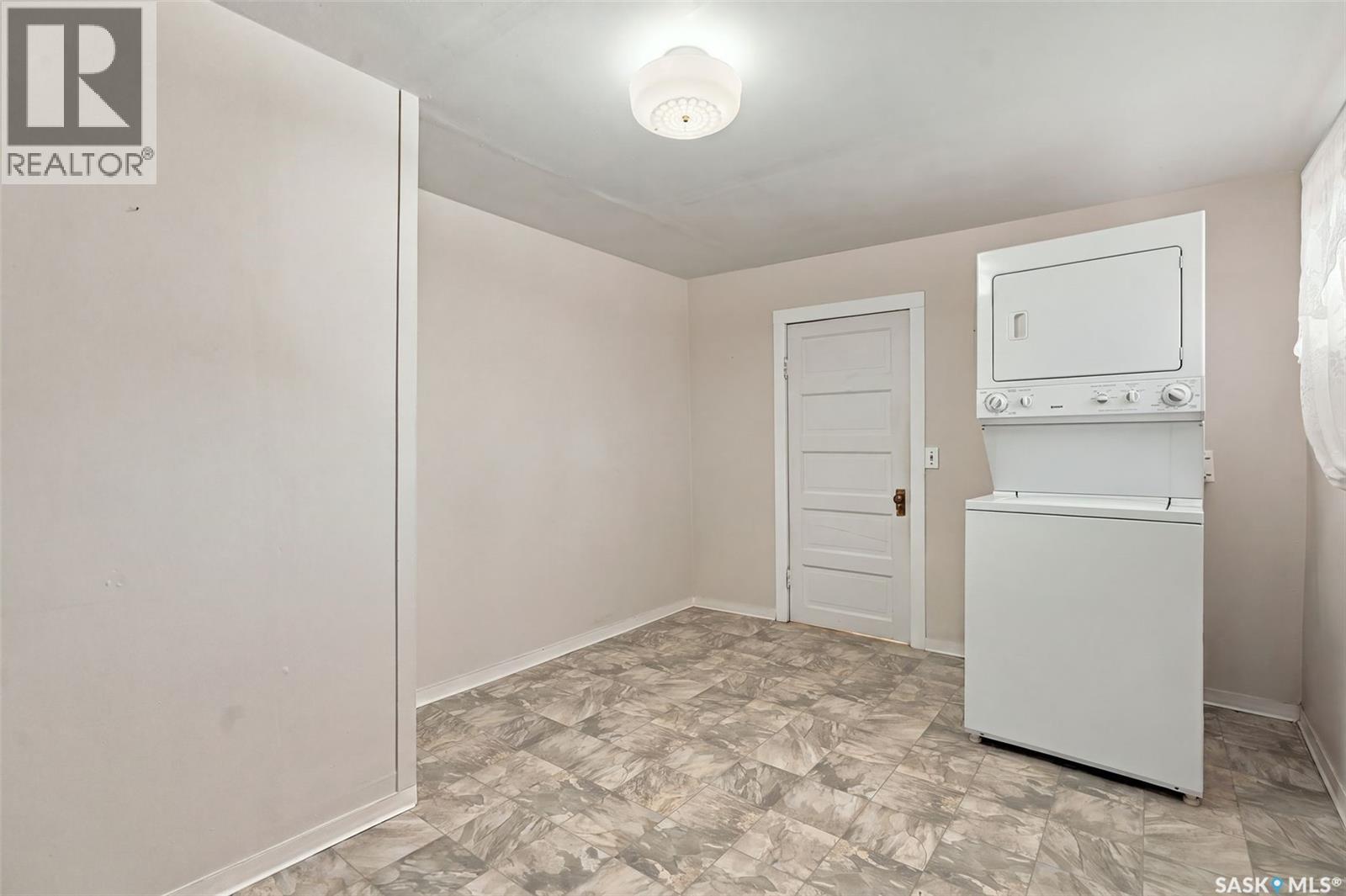 308 2nd Avenue S Property Photo 13