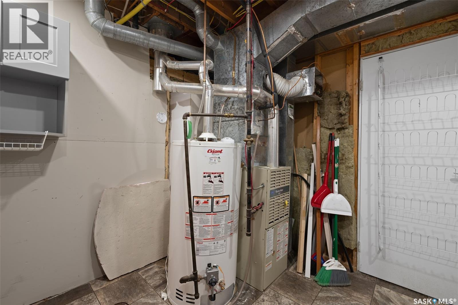 1538 Spadina Street W Property Photo 30