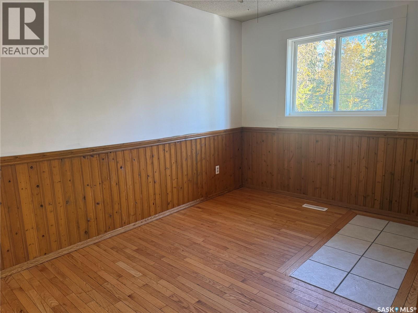 708 Studer Street Property Photo 10