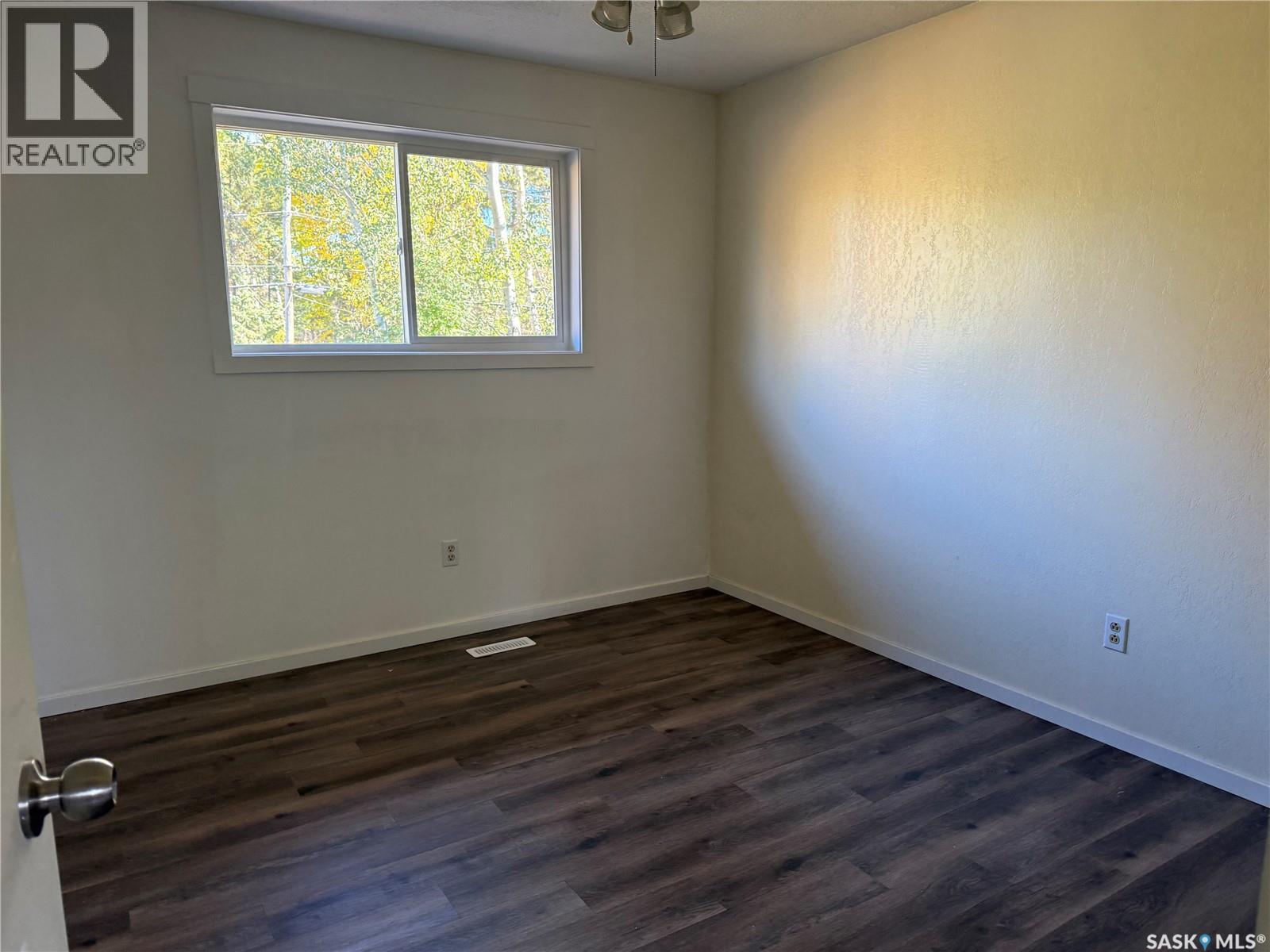 708 Studer Street Property Photo 12