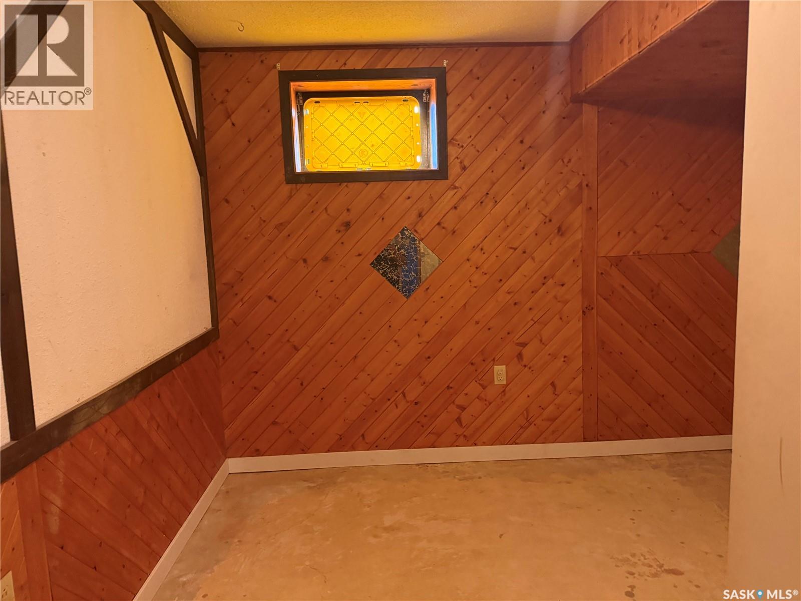 708 Studer Street Property Photo 18