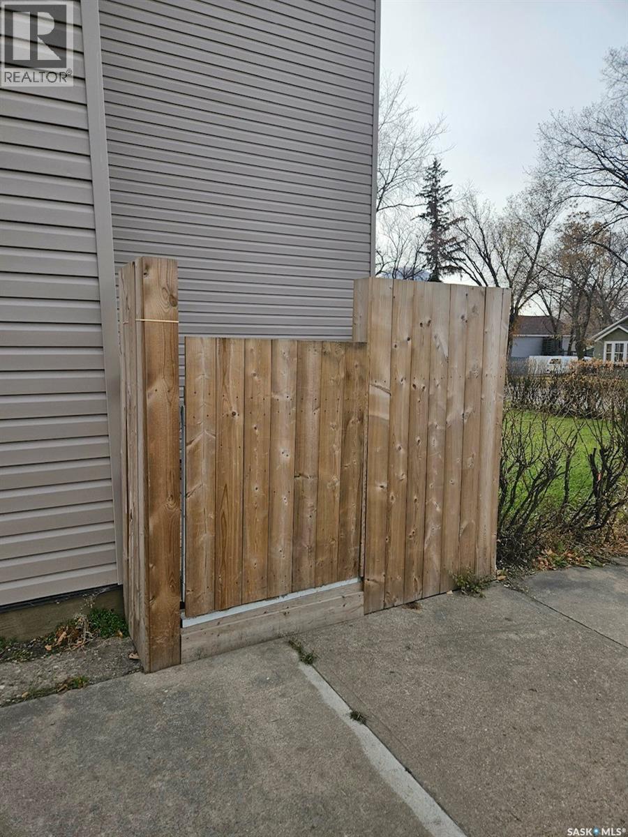 1292 106th Street Property Photo 2