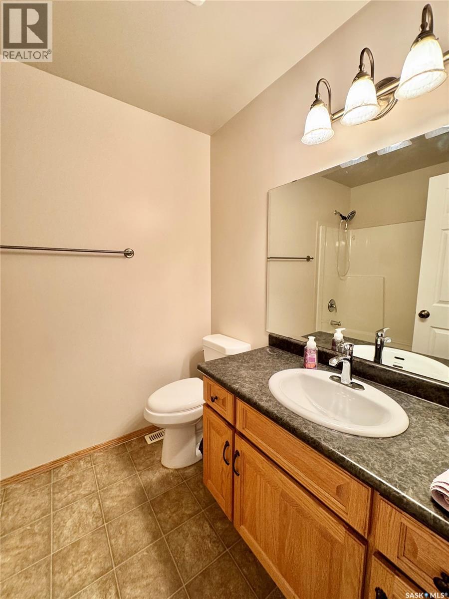 435 Southwood Drive Property Photo 9
