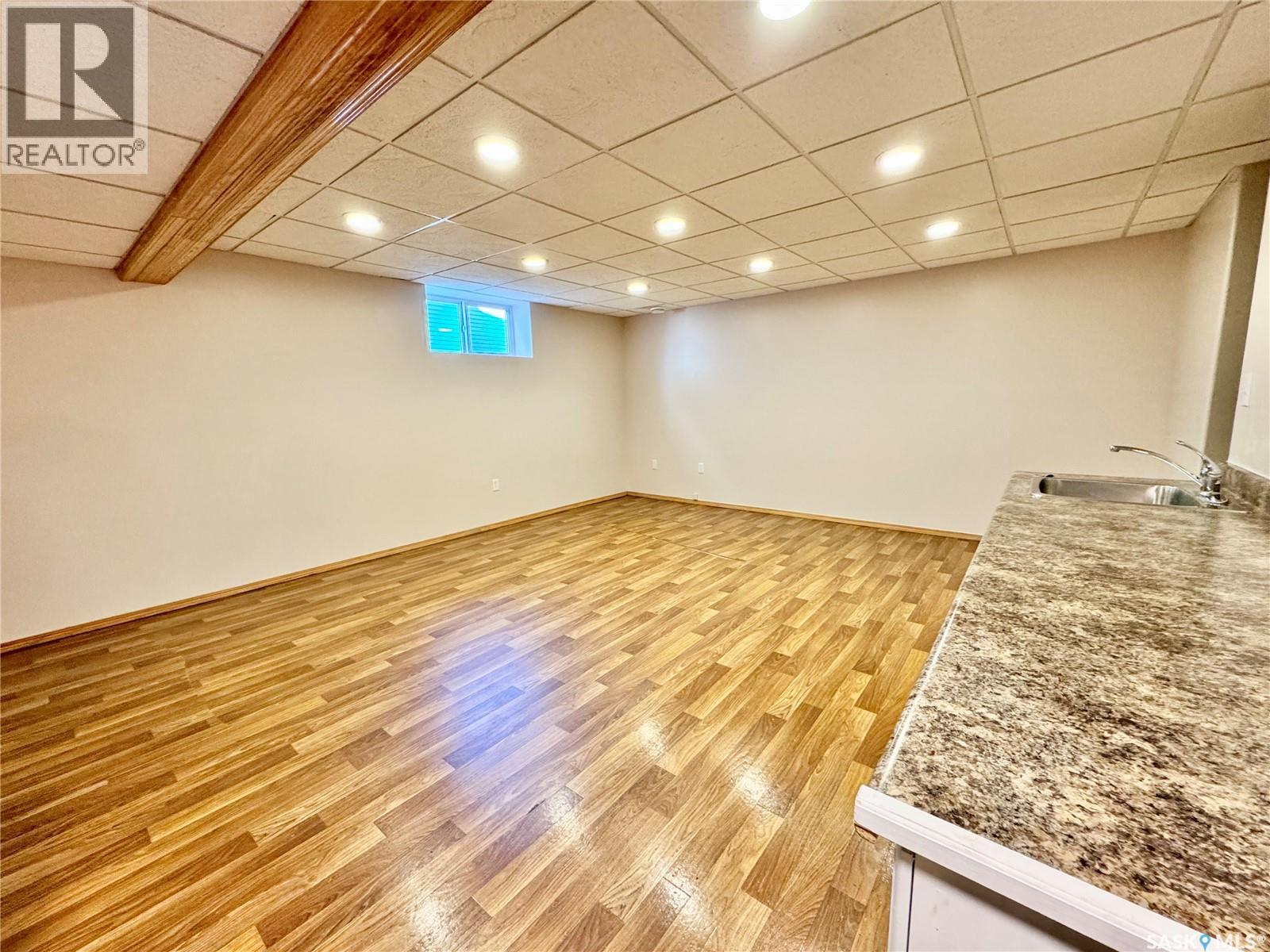 435 Southwood Drive Property Photo 13