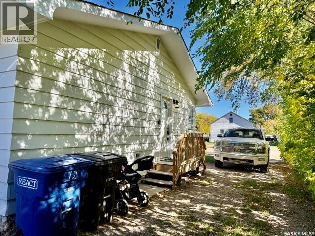 731 13th Street Property Photo 2