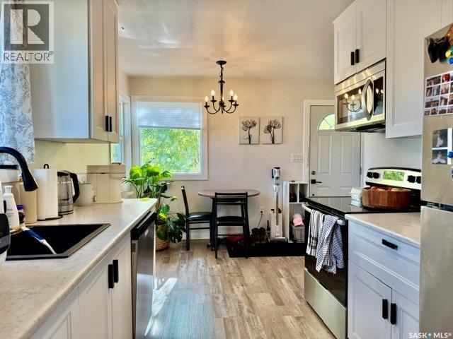731 13th Street Property Photo 7