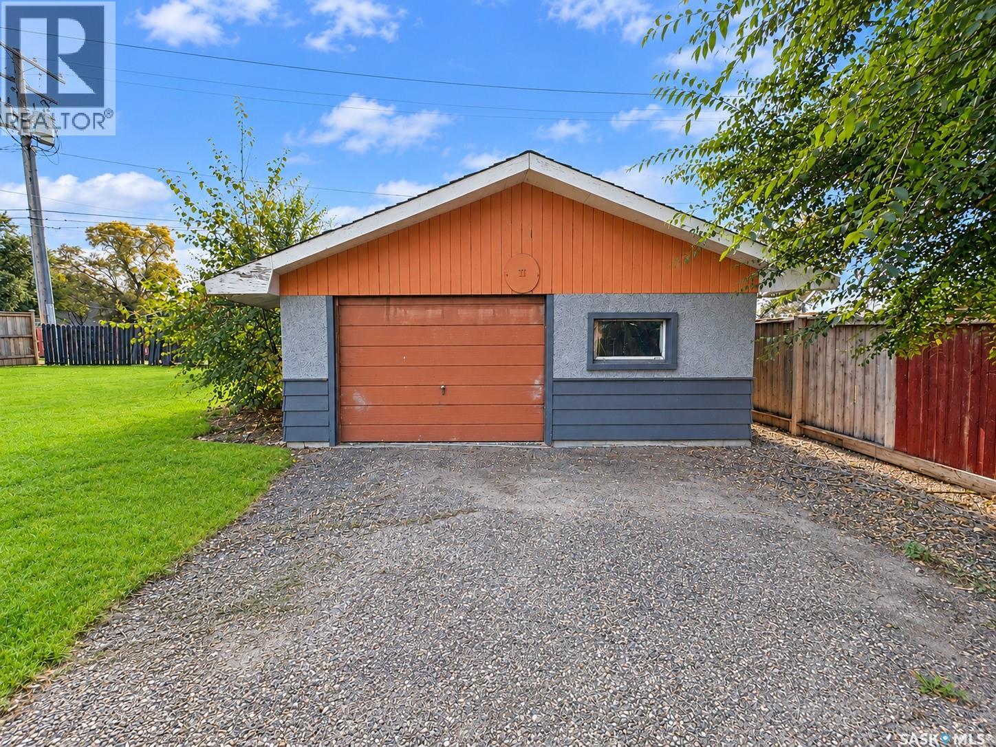 351 26th Street Property Photo 2
