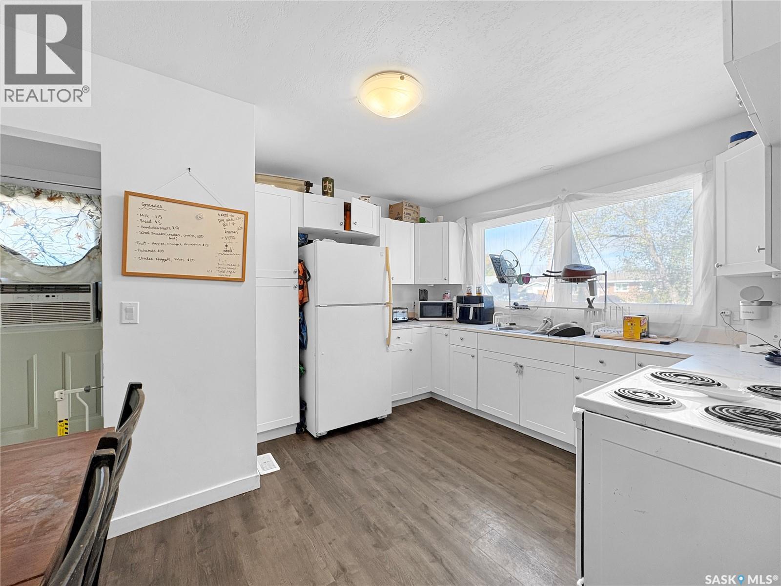 351 26th Street Property Photo 5