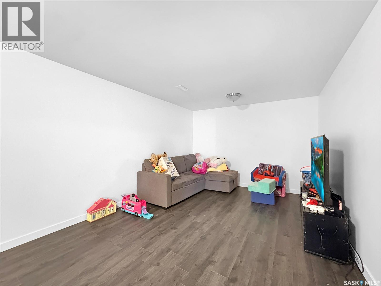 351 26th Street Property Photo 10