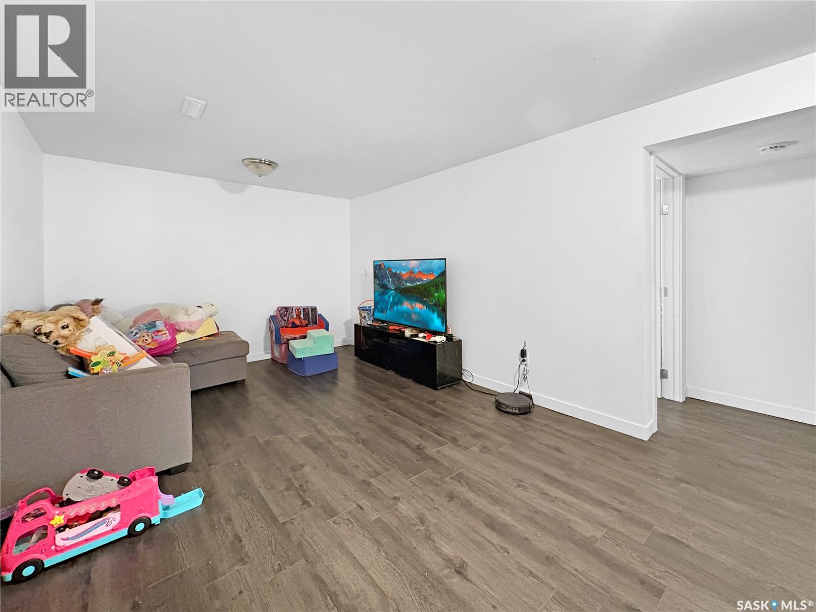 351 26th Street Property Photo 11