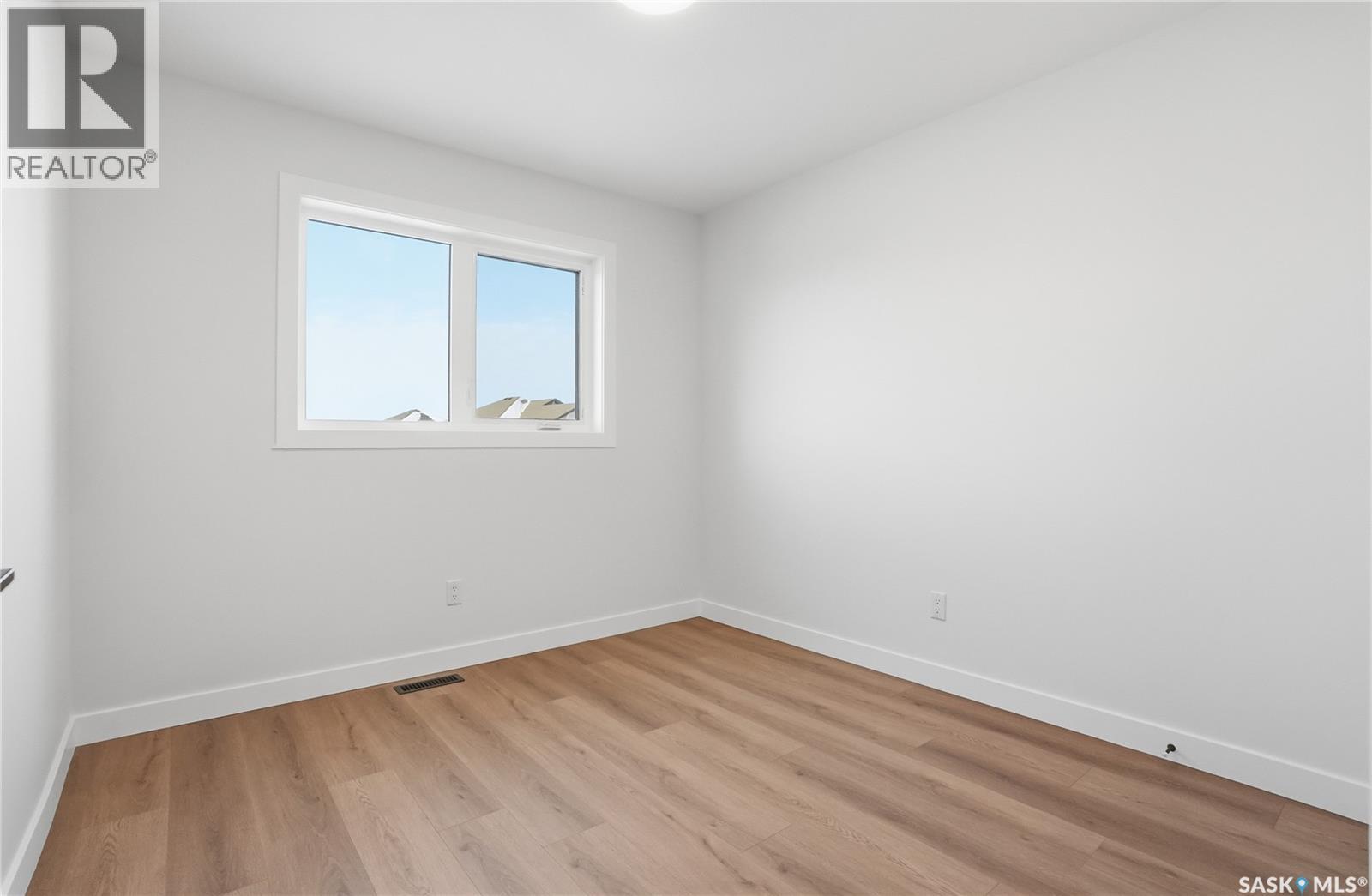 190 Doran Way Property Photo 37