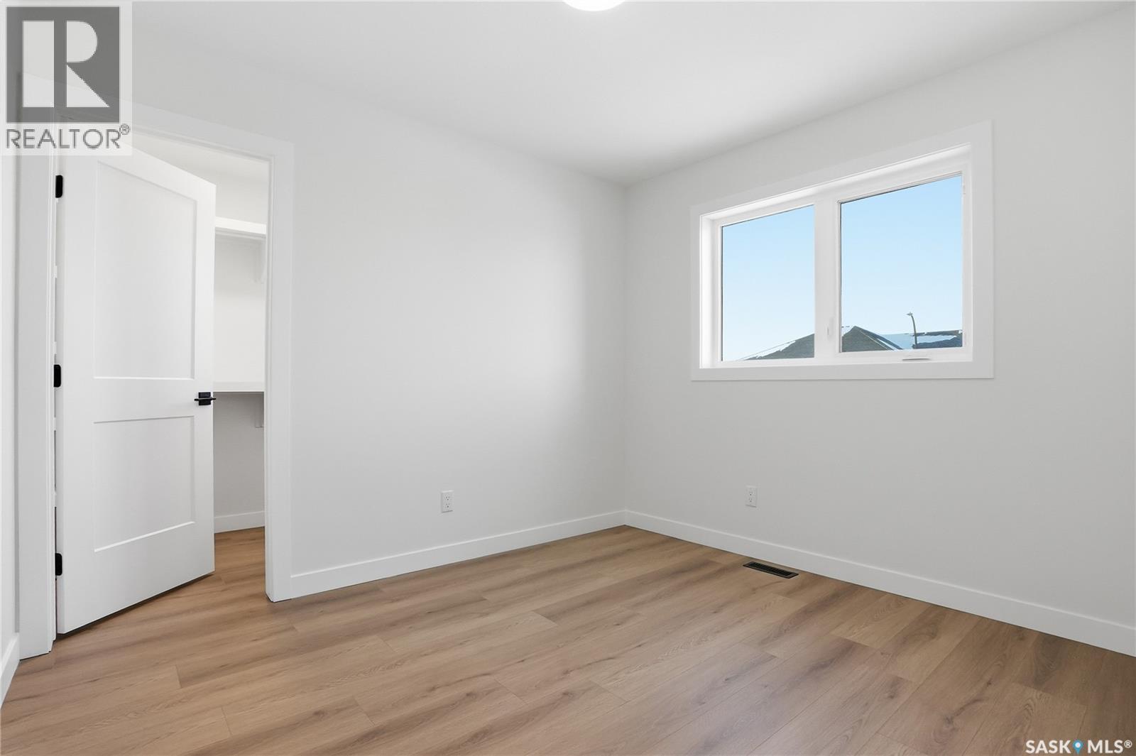 190 Doran Way Property Photo 39