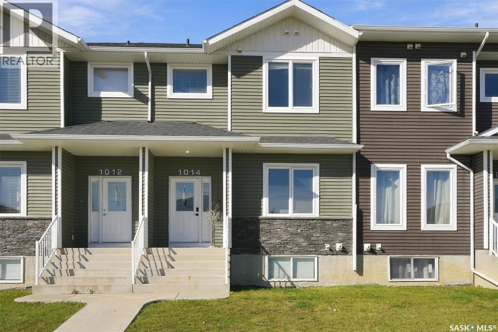 1014 Evergreen Boulevard Property Photo 1
