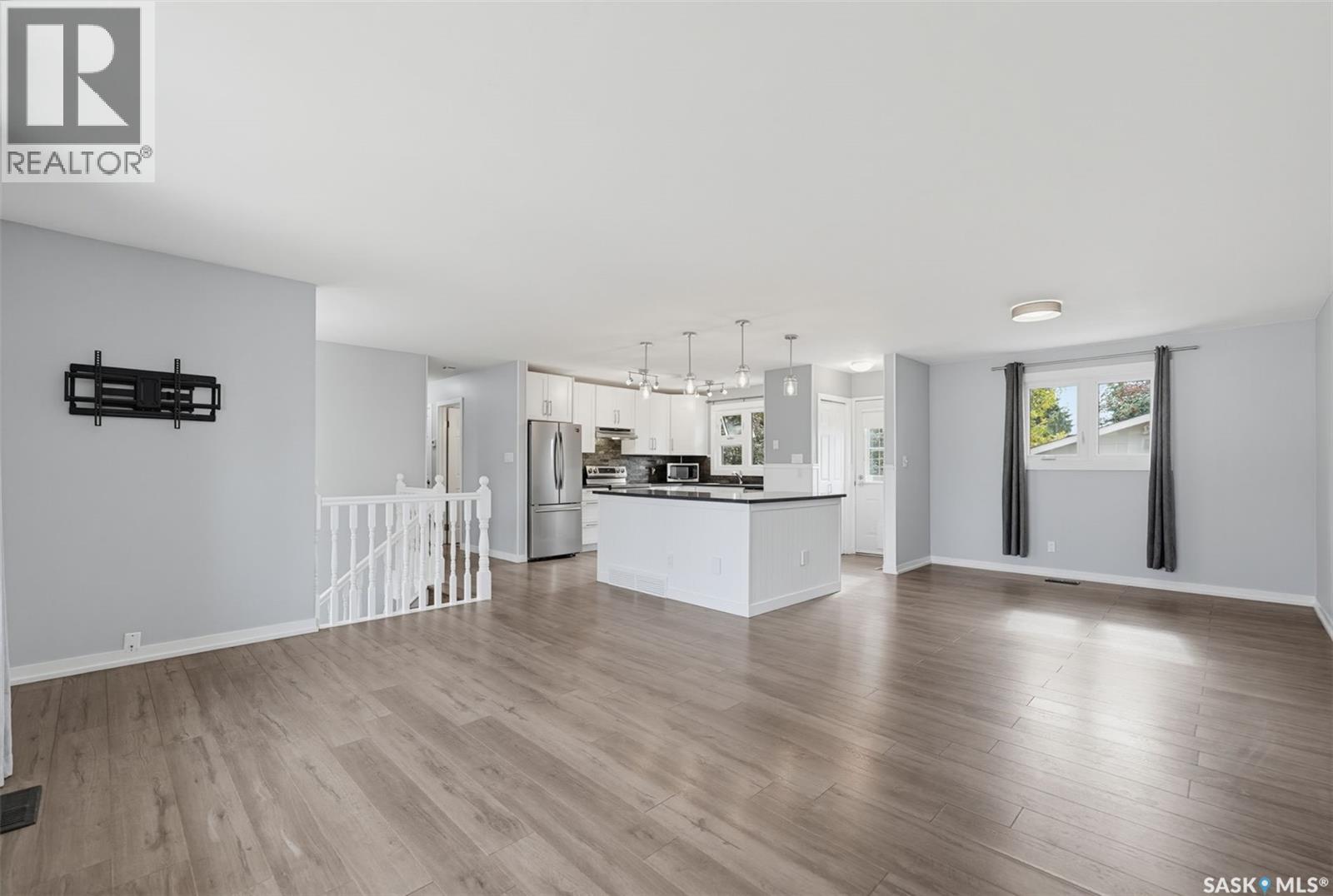 147 Candle Crescent Property Photo 10