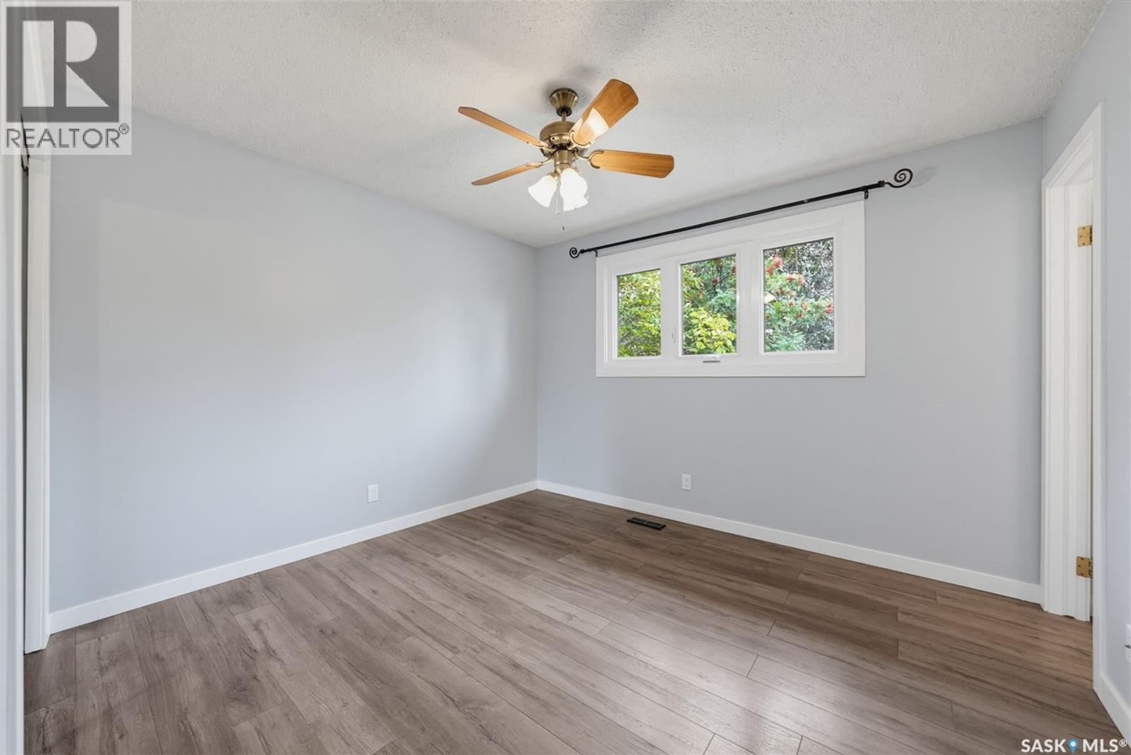 147 Candle Crescent Property Photo 17