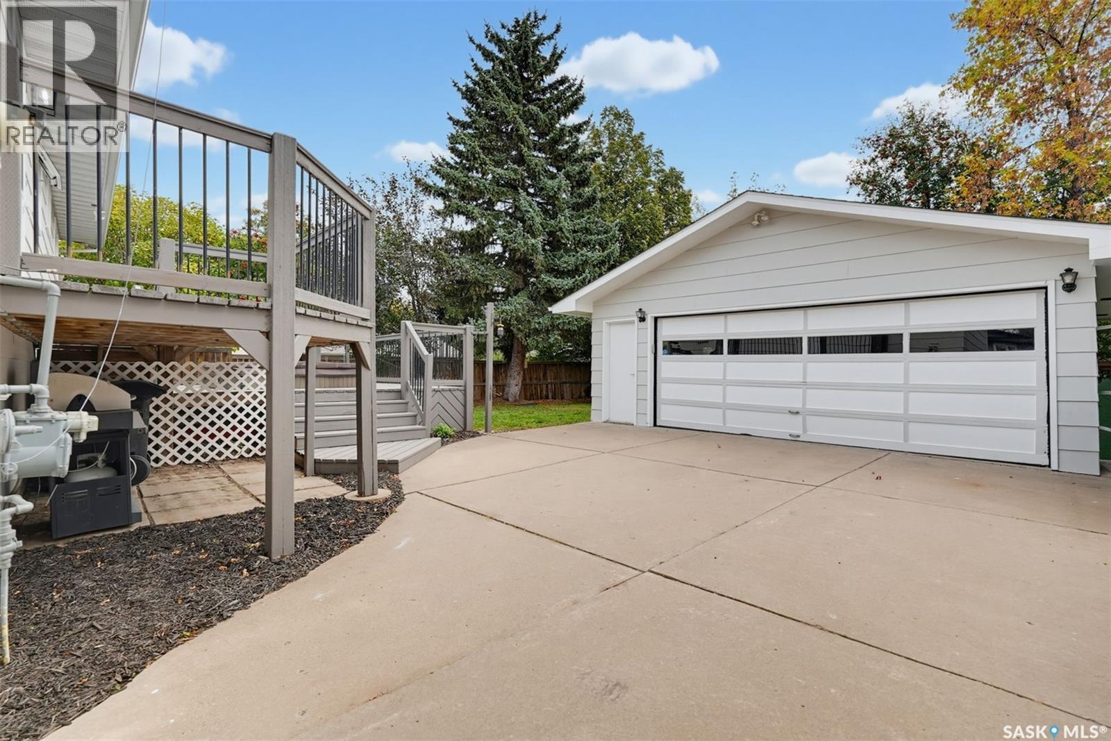 147 Candle Crescent Property Photo 39