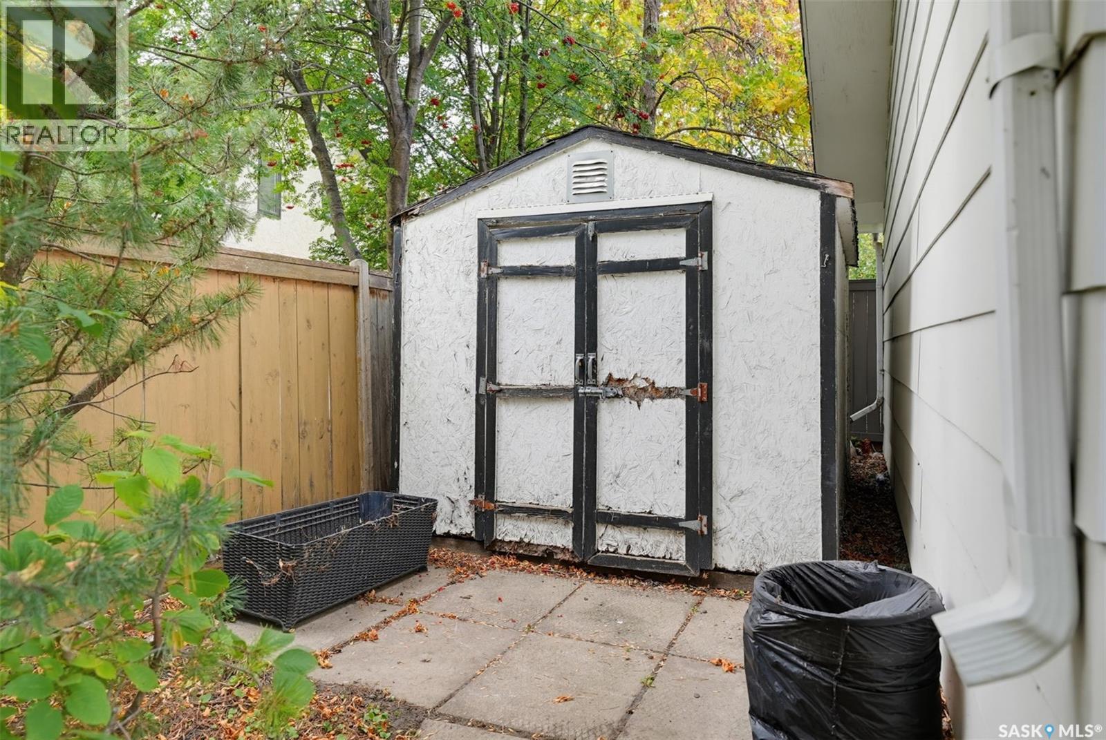 147 Candle Crescent Property Photo 43
