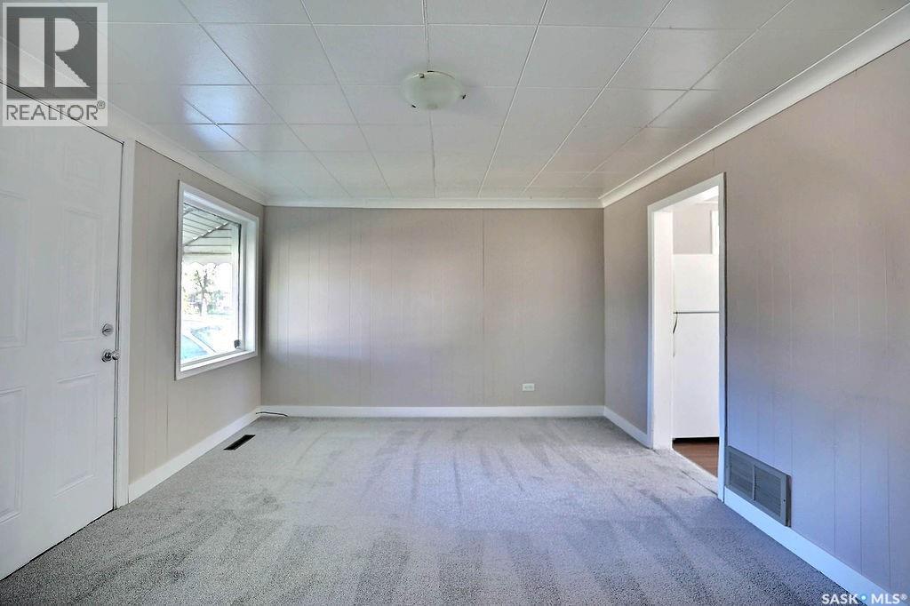 297 Smith Street Property Photo 4