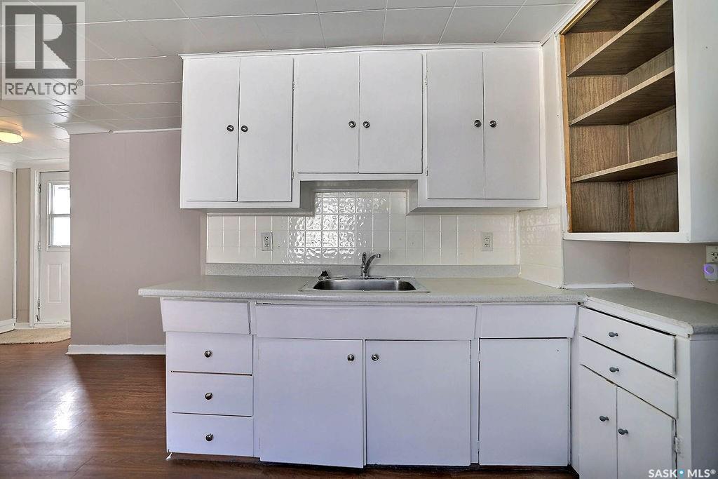 297 Smith Street Property Photo 8