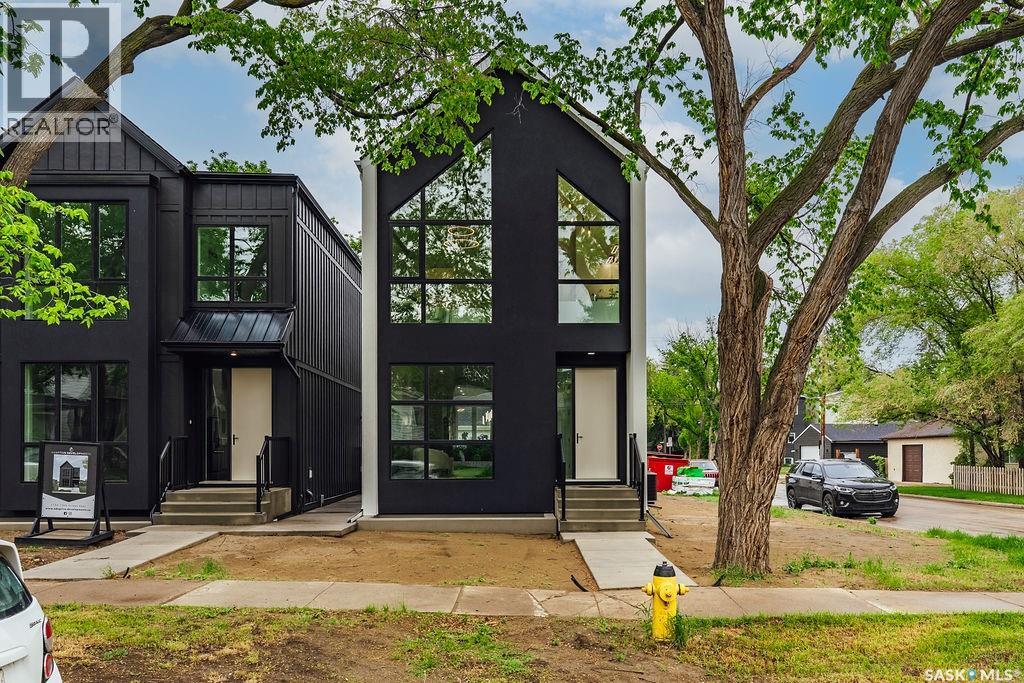 1139 13th STREET E Property Photo 1