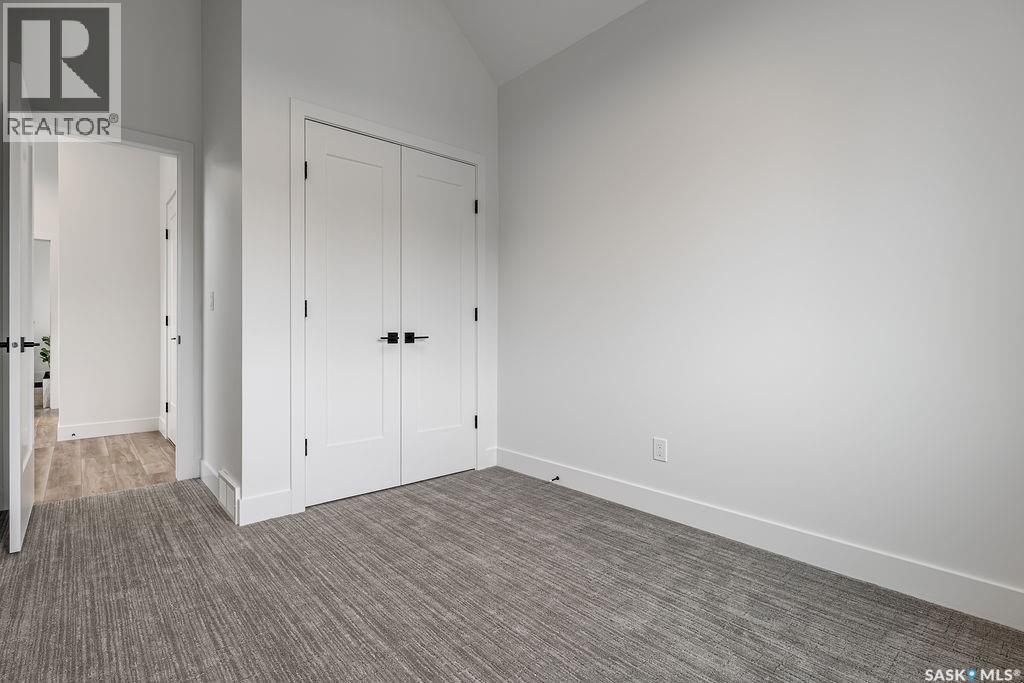 1139 13th Street E Property Photo 43