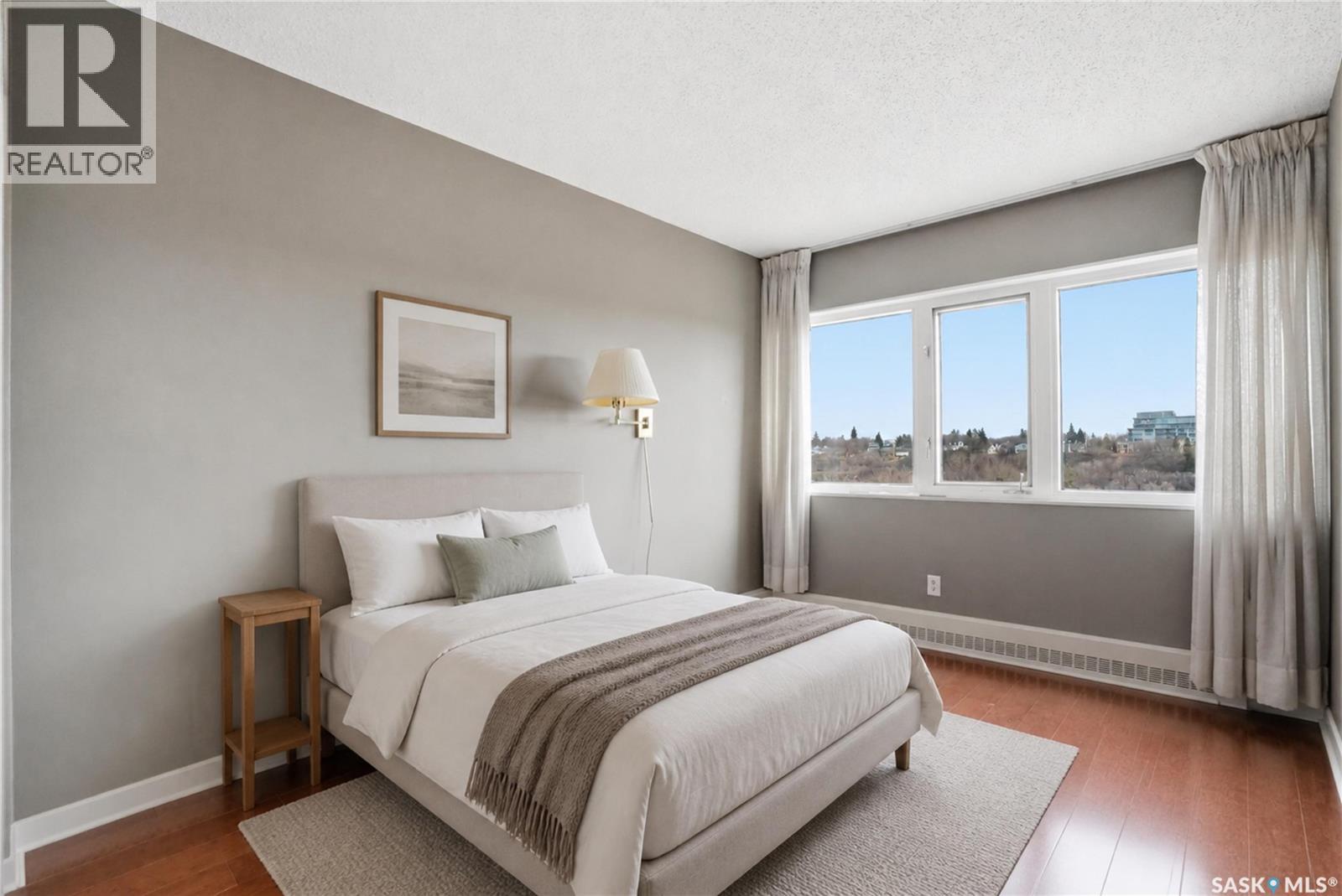 650 424 Spadina Crescent E Property Photo 35