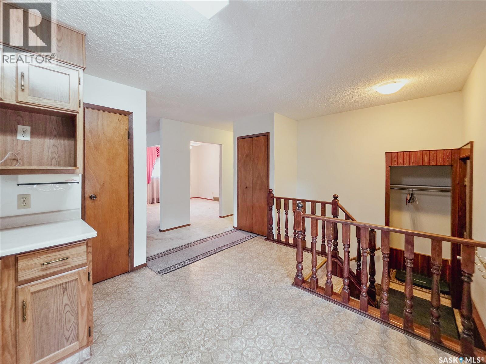618 4th Avenue W Property Photo 15