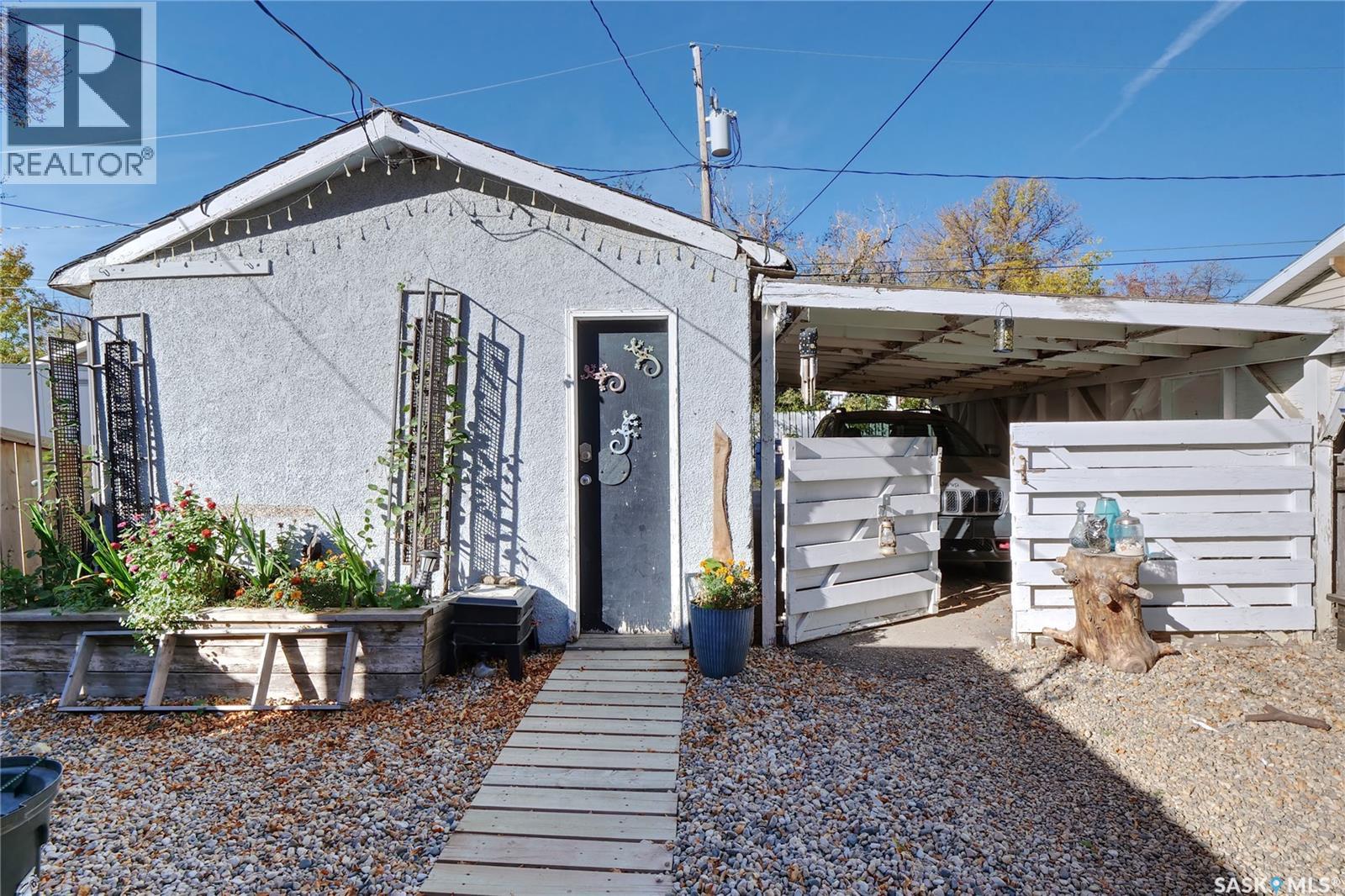 1042 Algoma Avenue Property Photo 31