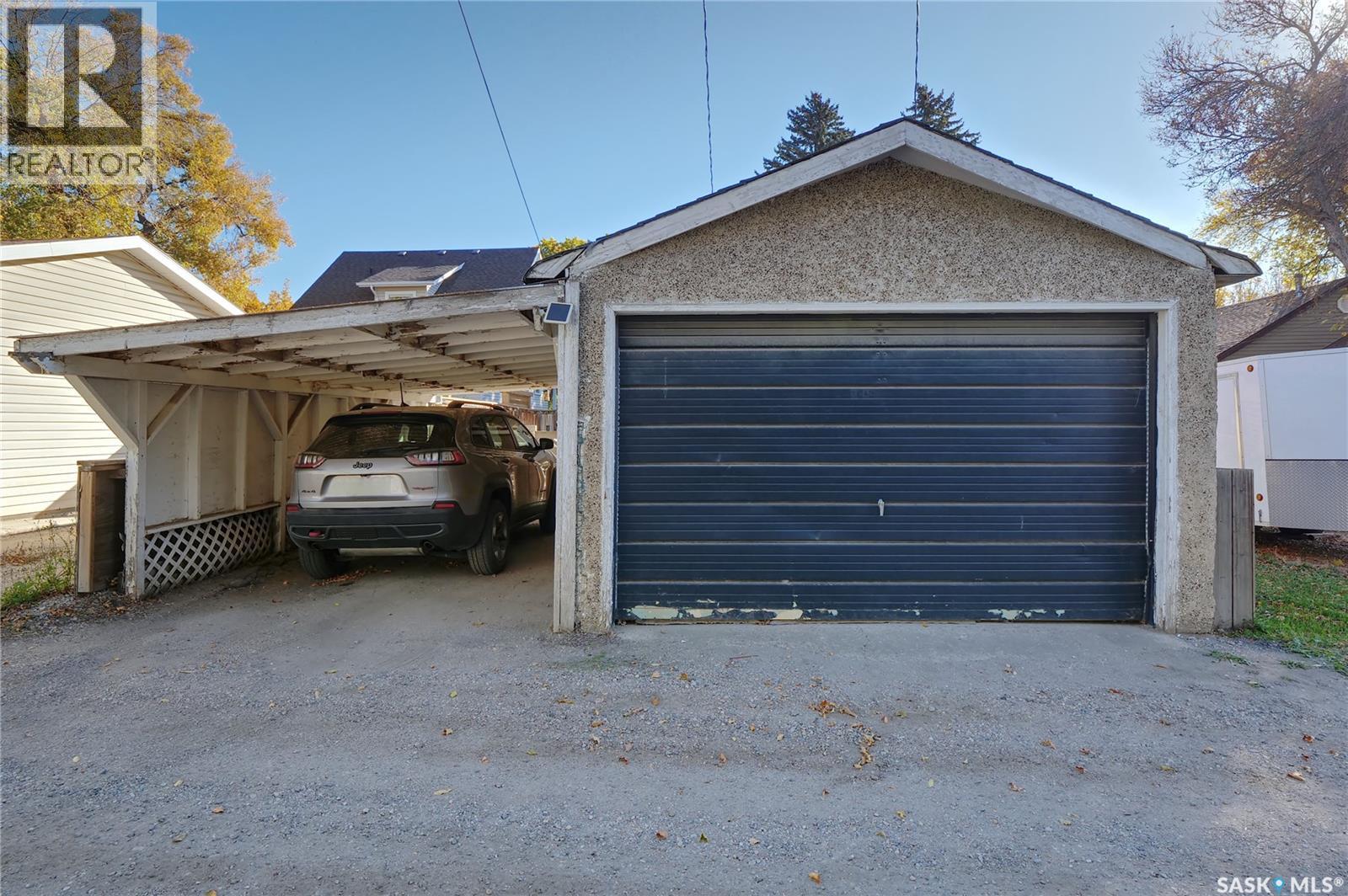 1042 Algoma Avenue Property Photo 32