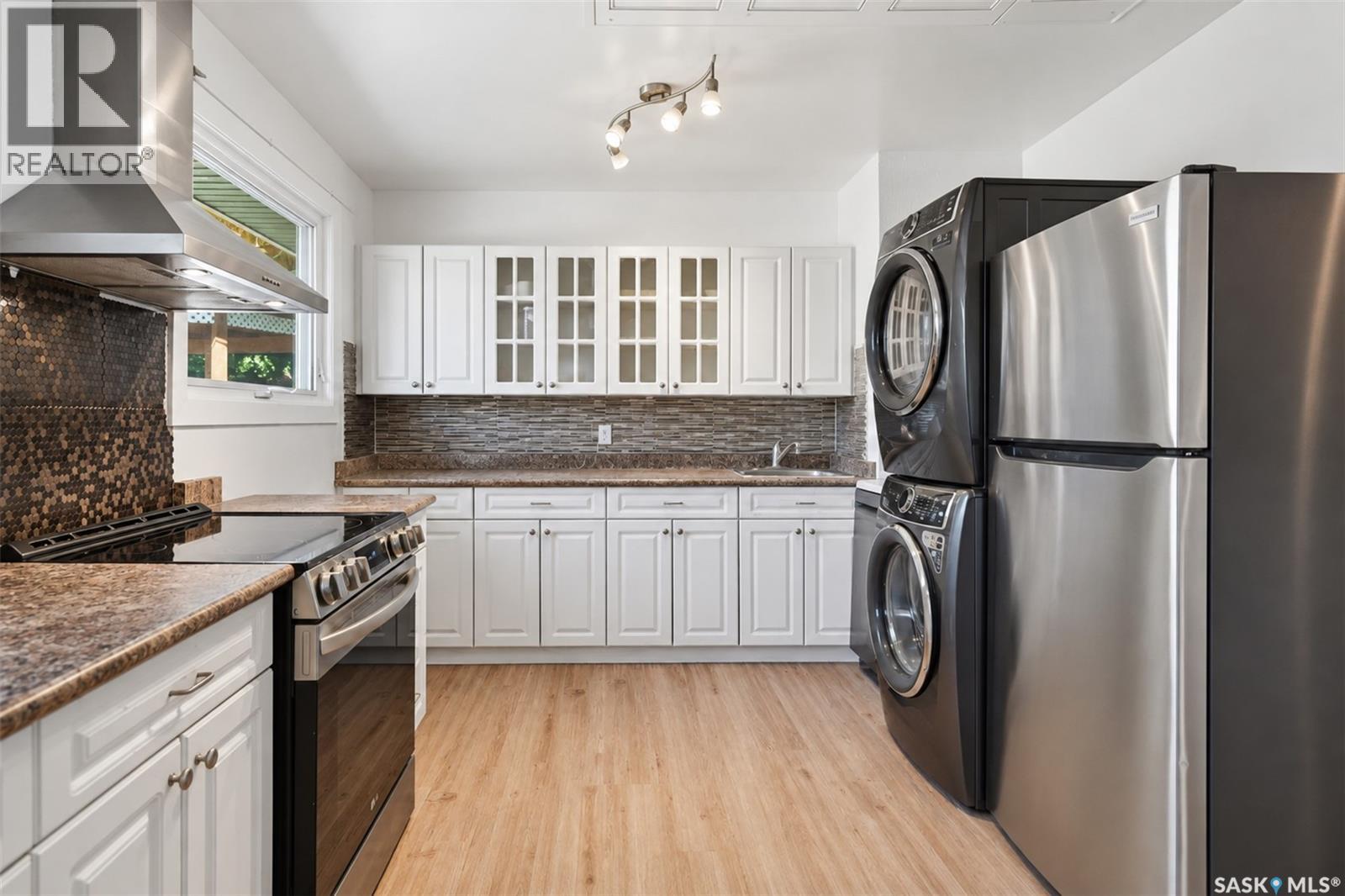 405 W Avenue N Property Photo 10
