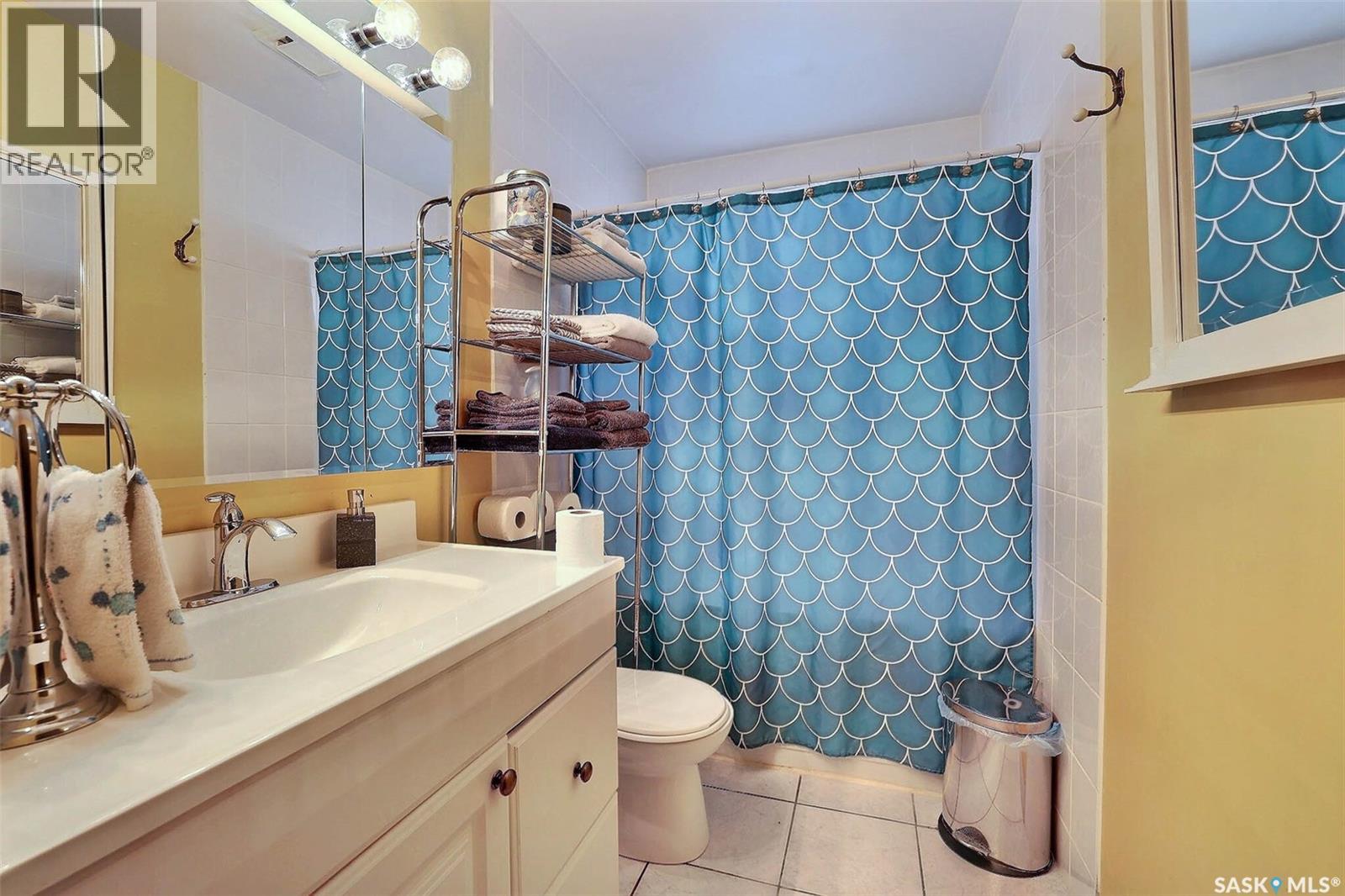 775 Hayworth Crescent N Property Photo 17