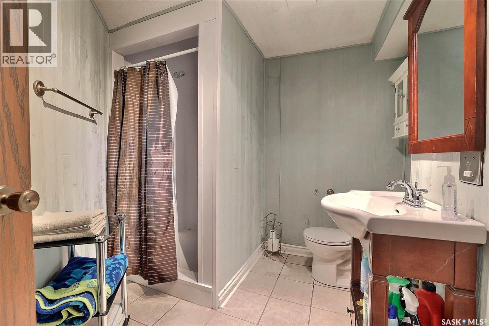 775 Hayworth Crescent N Property Photo 23