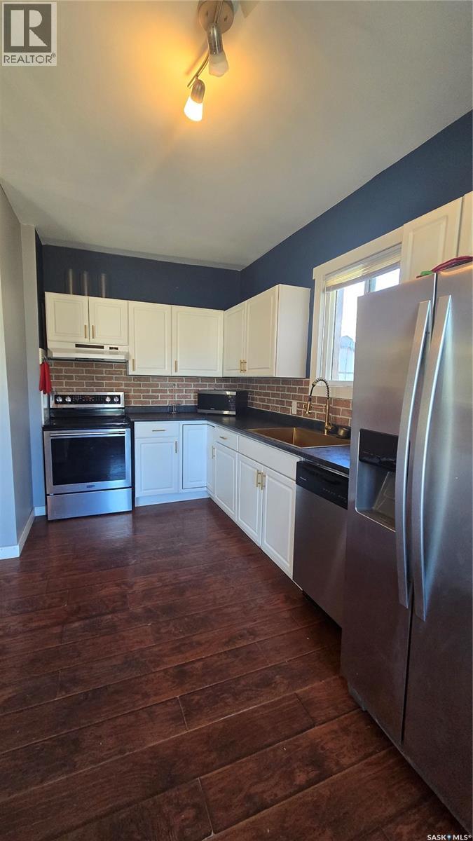 628 Walsh Avenue Property Photo 7
