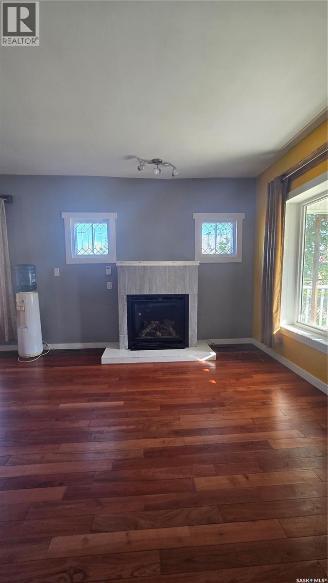 628 Walsh Avenue Property Photo 8