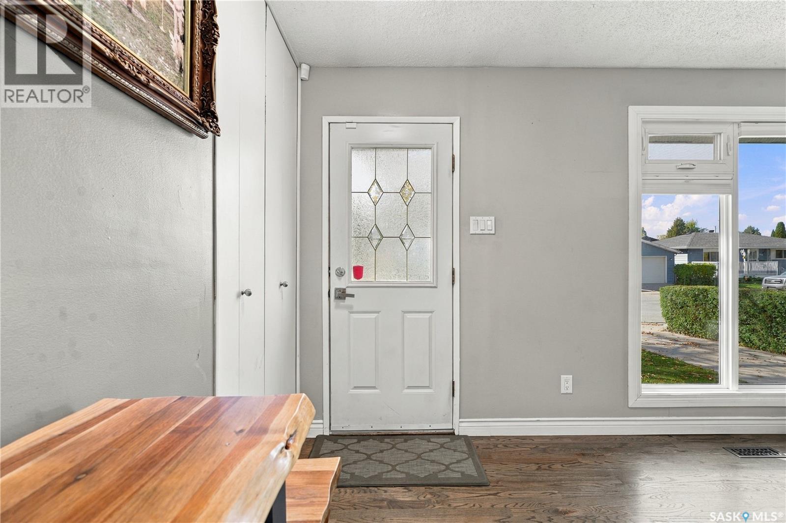 158 Smallwood Crescent Property Photo 4