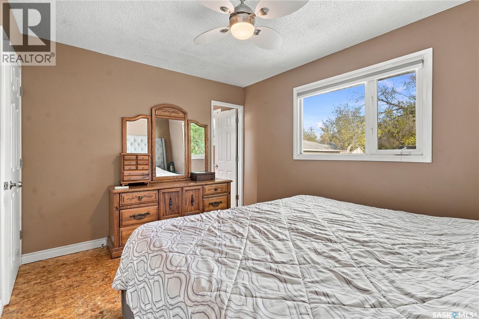 158 Smallwood Crescent Property Photo 26