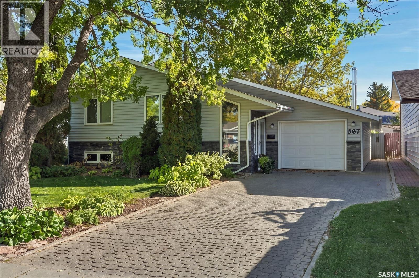 567 Adilman Drive Property Photo 1