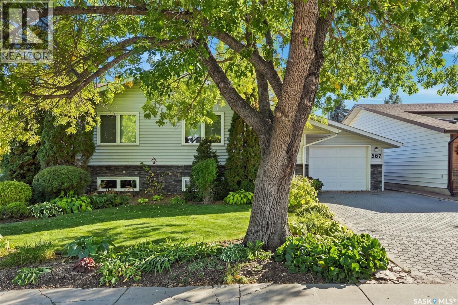 567 Adilman Drive Property Photo 3